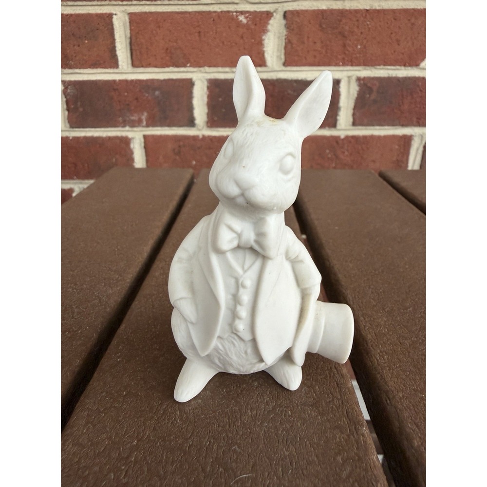 Bisque‎ White Ceramic/Porcelain Bunny Rabbit in Suit With Top Hat Easter